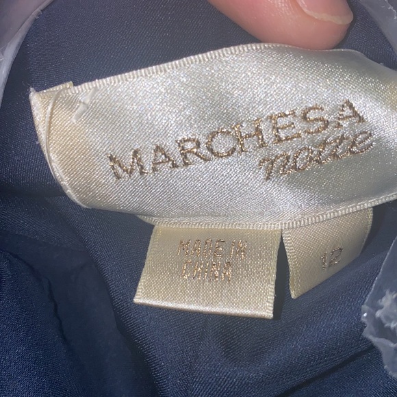 Marchesa 3/4 sheer sleeve silk evening gown in blue size 12. Never worn. - Picture 9 of 9